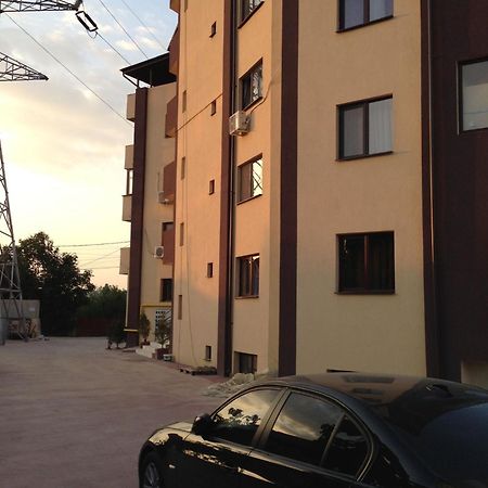 Eclipsei Aparthotel Popesti-Leordeni المظهر الخارجي الصورة